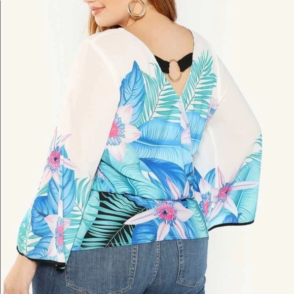 6/$25 ❌ Tropical Vibes Top - Picture 3 of 6